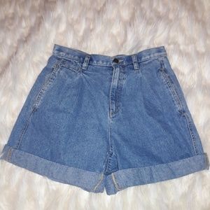 Vintage denim mom jeans